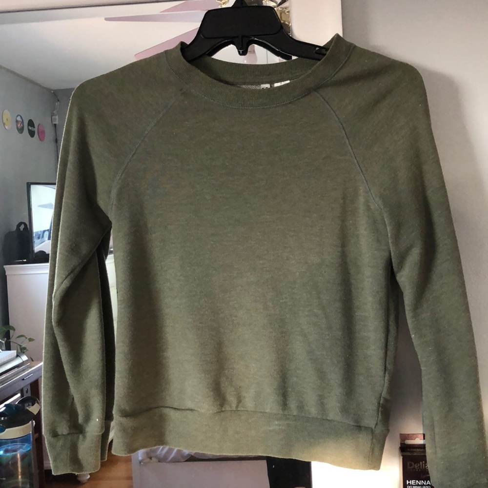 H&M crewneck